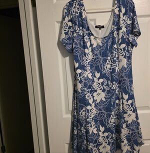 Papillon Blue and White Floral Midi Dress